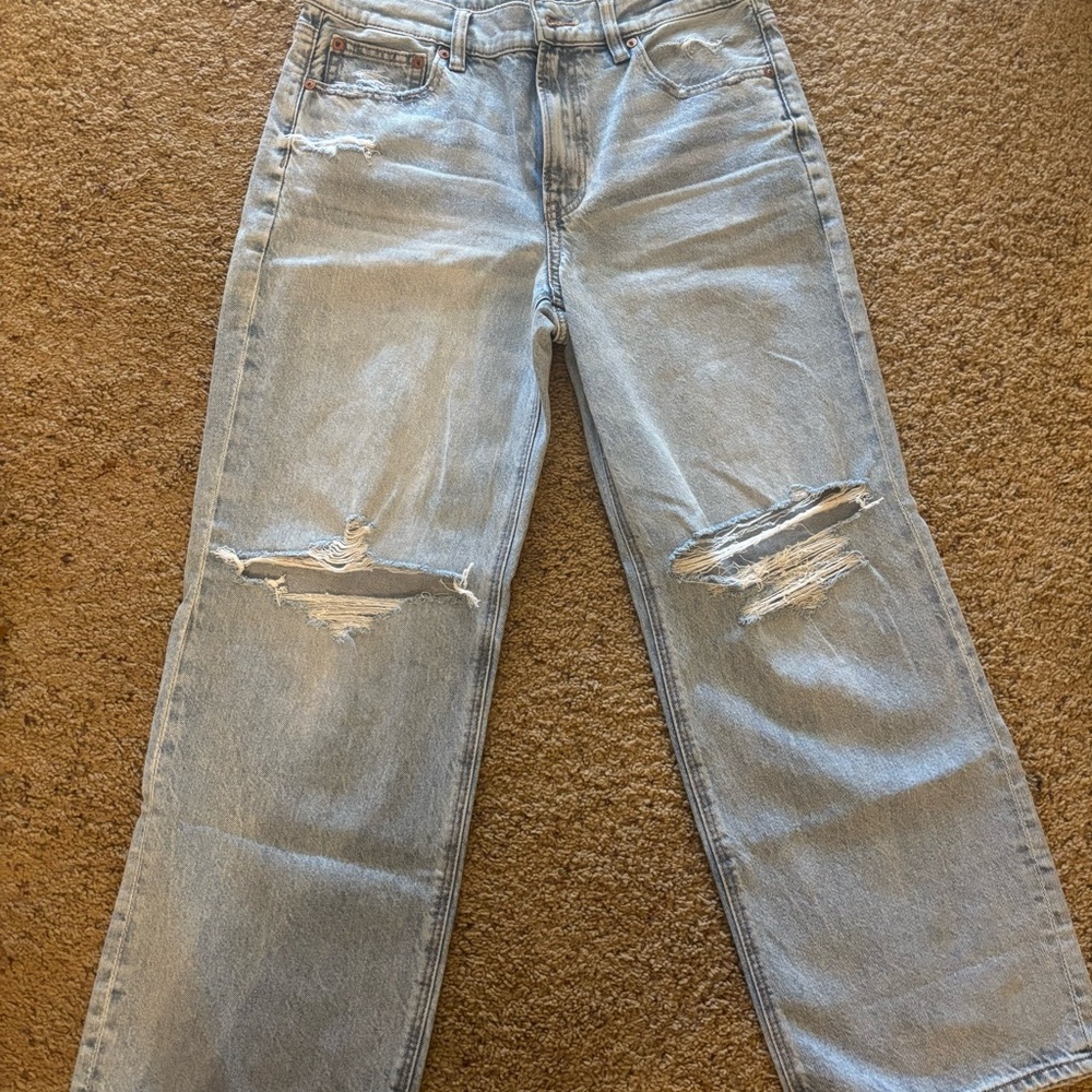American Eagle Outfitters Light Blue Straight Leg Jeans